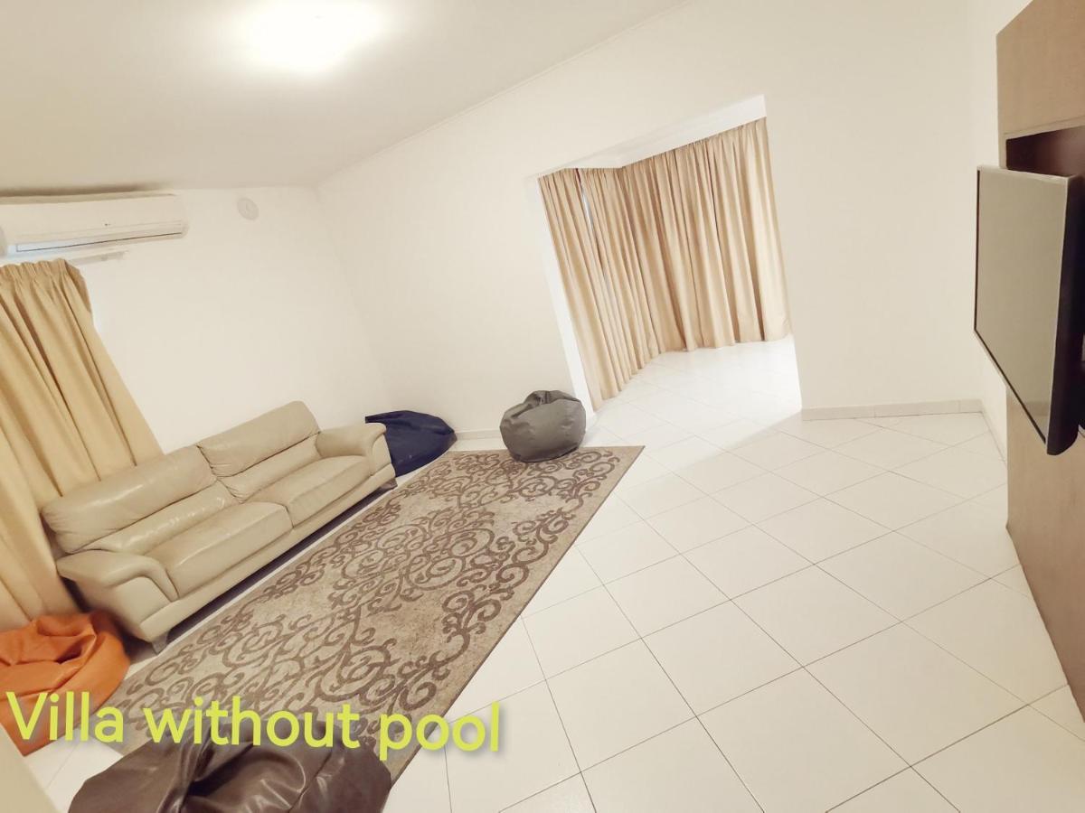 J5 Four Bedroom Villa Holiday Home In Al Wasl For Families Only Dubaj Kültér fotó