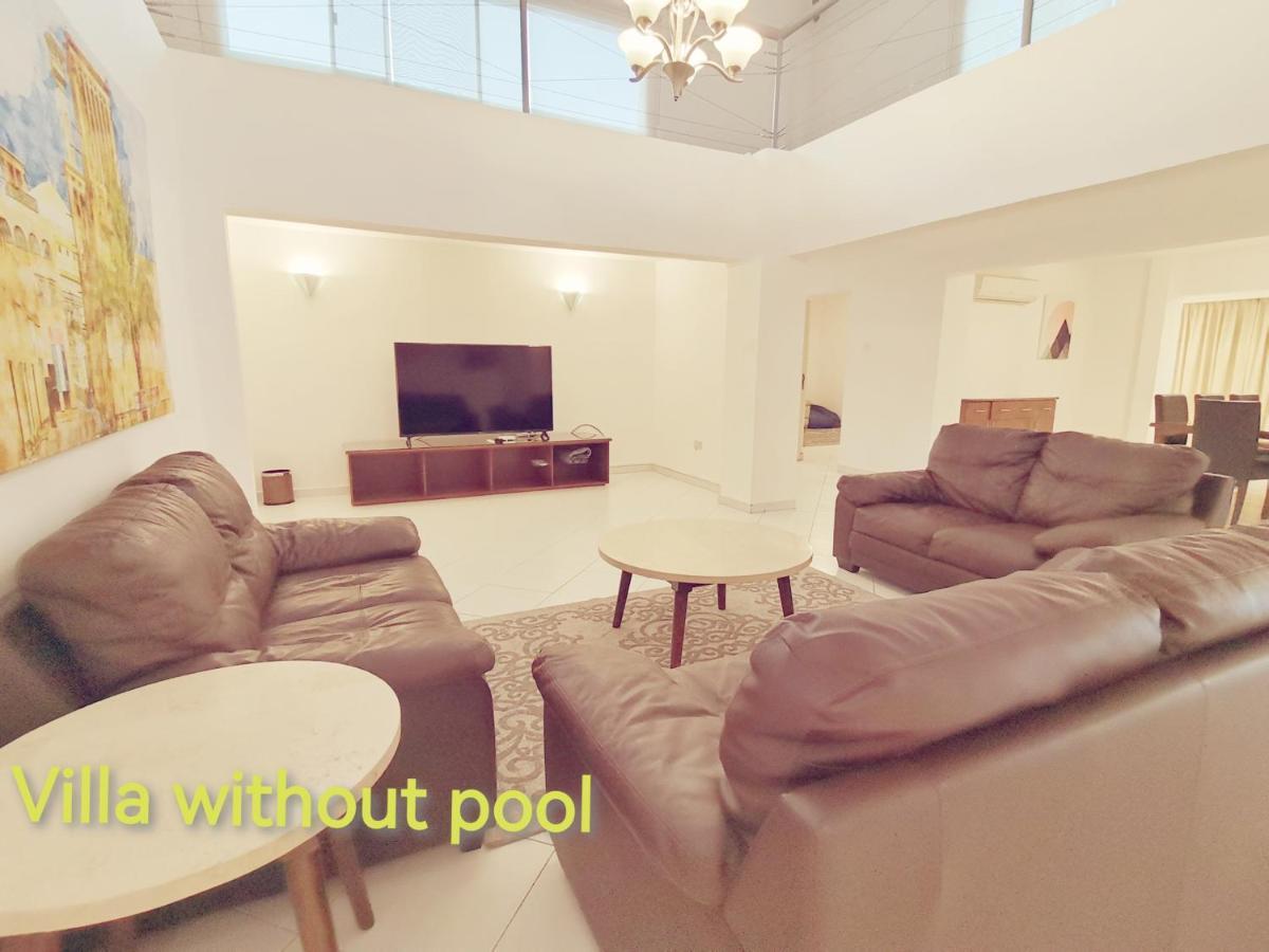 J5 Four Bedroom Villa Holiday Home In Al Wasl For Families Only Dubaj Kültér fotó